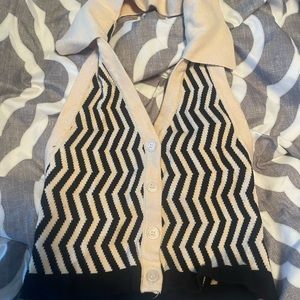 Black and Beige Cropped Vest